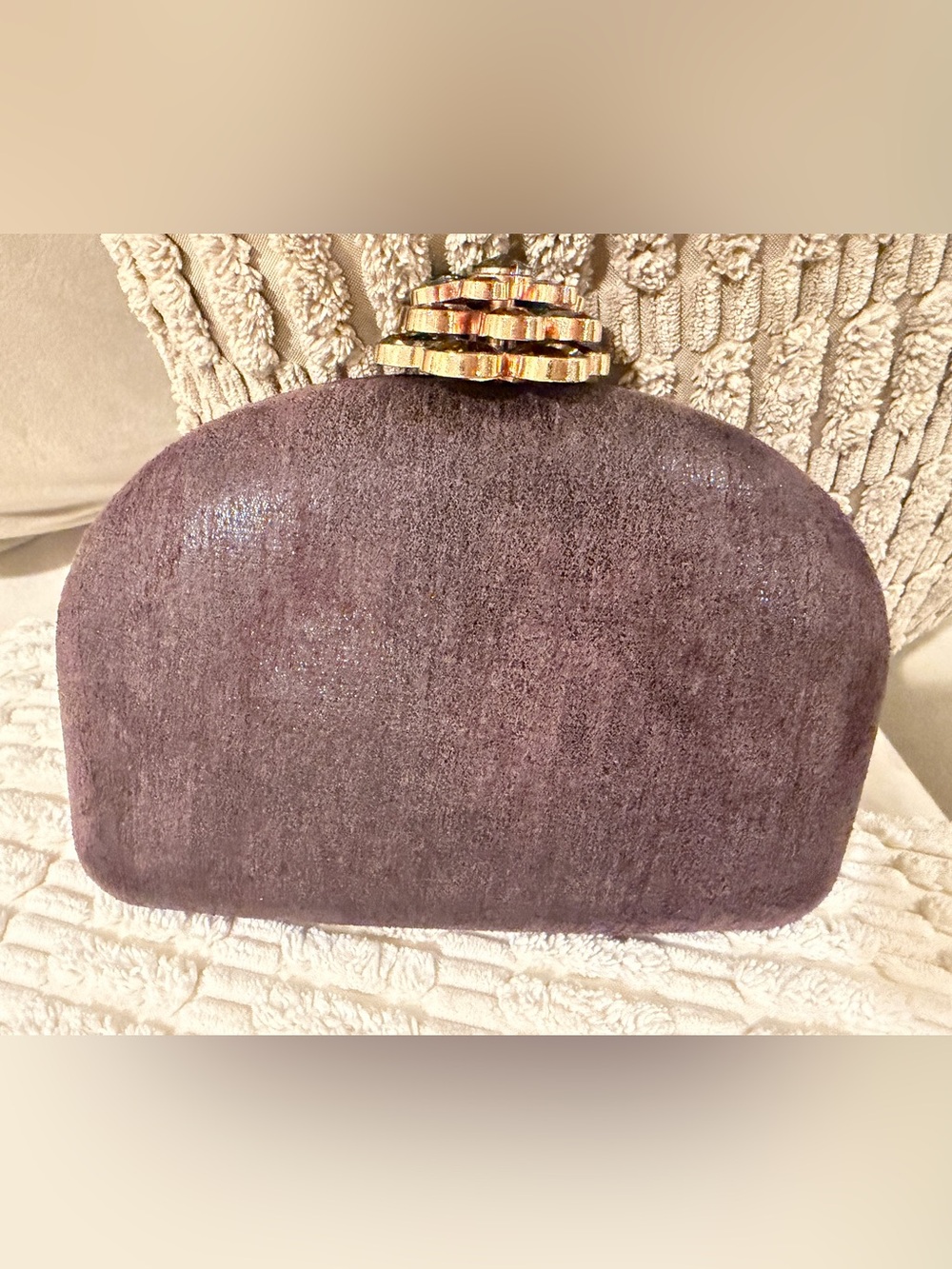 NWT Sondra Roberts Elegant Floral-Embellished Women’s Clutch - Deep Plum - Picture 7 of 9